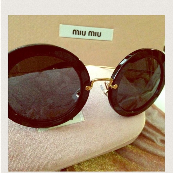 Sold on eBay.  Miu Miu round black sunglasses - Picture 4 of 4
