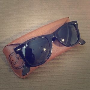 Ray-Ban Classic Wayfarer