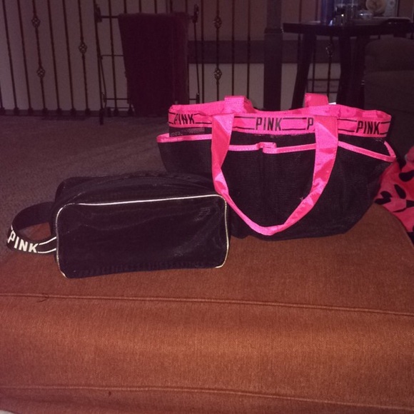 two vs shower bags