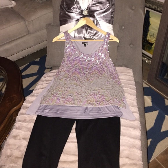 Express Sequence Top