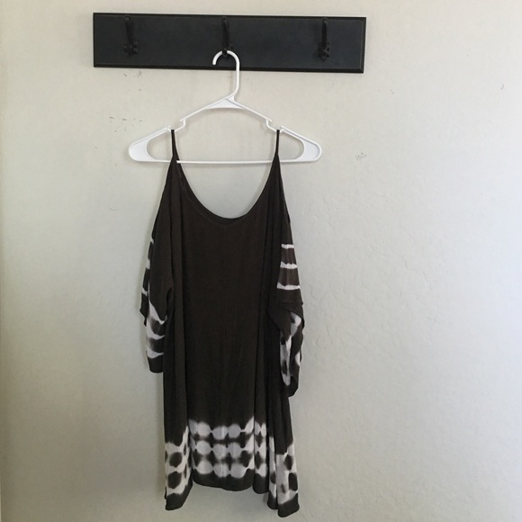 OFF THE SHOULDER OLIVE DRESS