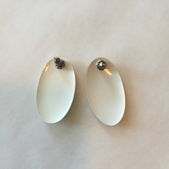 Fun yellow, black & white oval earrings. - Picture 3 of 3