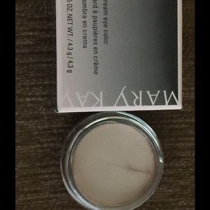Mary Kay Cream Eye Color