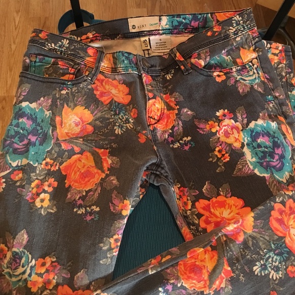 NWOT Floral Jeans