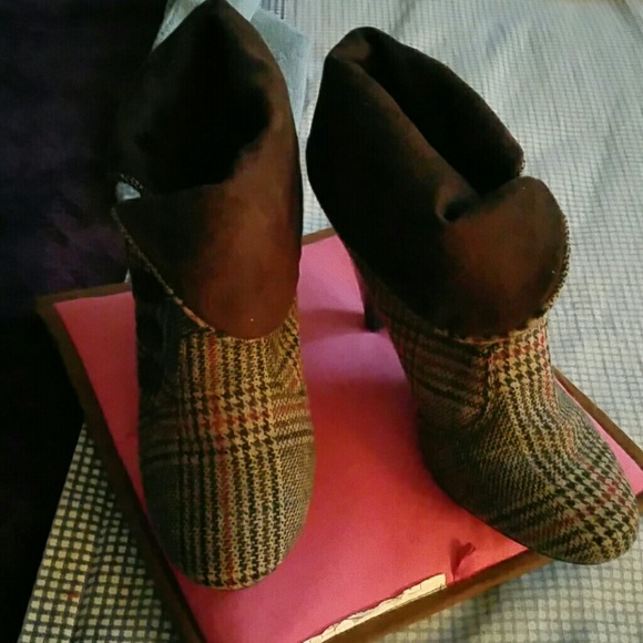 Shoes