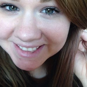 Meet your Posher, Kelli