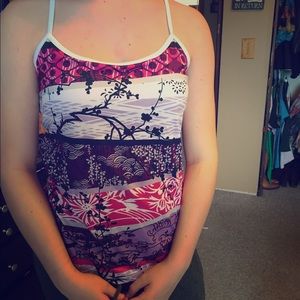Print yoga tank