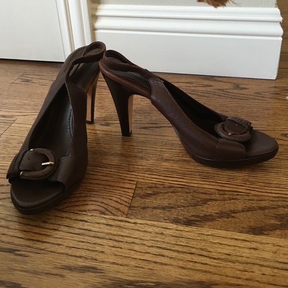 Banana Republic brown sling back heels