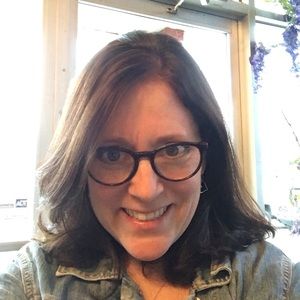 Meet your Posher, Rona