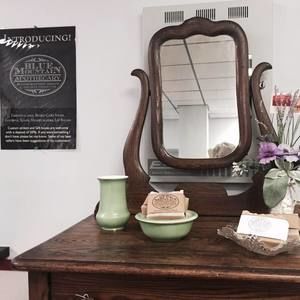 Meet your Posher, Suzanne