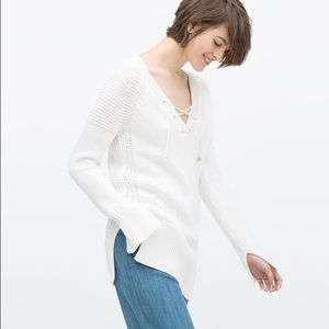 ZARA Chunky V-neck Knit w/ side slits Sweater