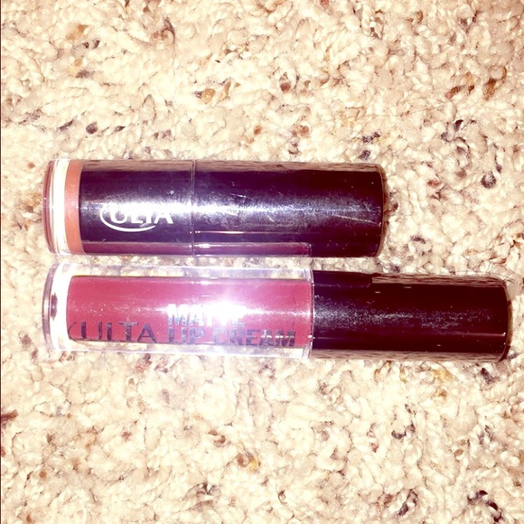 Lip stick/ gloss
