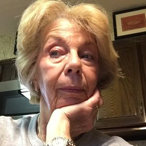 Meet your Posher, Sandra