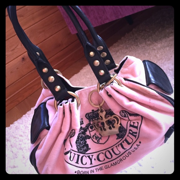 Super cute Juicy couture purse!!