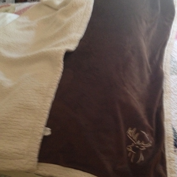 Blanket 30"x48" - Picture 3 of 4