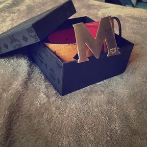 NWT Tan/Reversible MCM belt