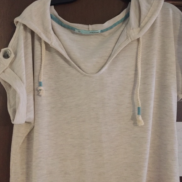 Long cream short sleeve sweatshirt