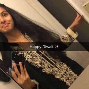 Meet your Posher, Sahiba