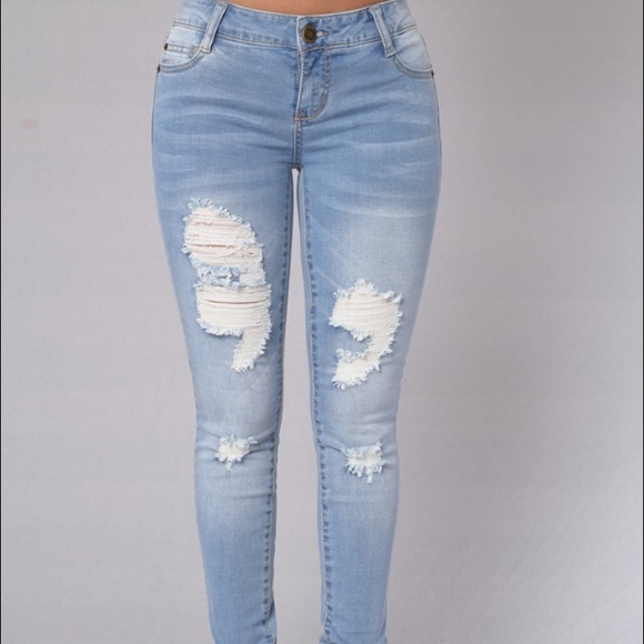 Fashion Nova Ripped Jeans - Picture 1 of 4