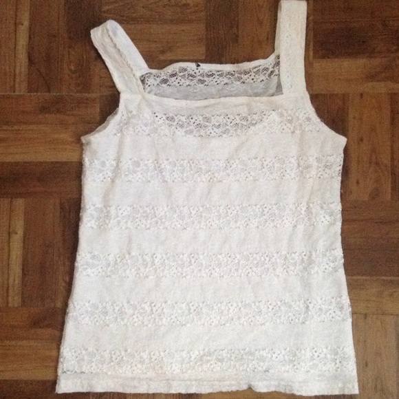 Top - Picture 1 of 2