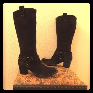 Born Susanne Tall Suede Boots