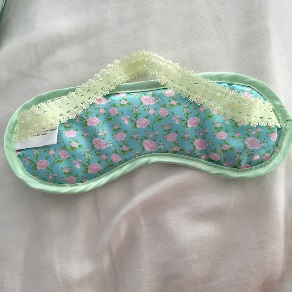 Reflect Sleep Mask - Picture 2 of 2