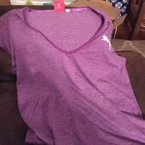 Puma top