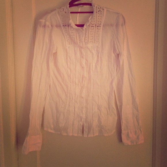 AE-- sheer white button up
