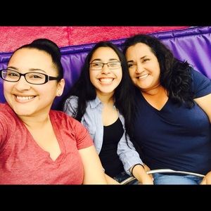 Meet your Posher, Cindy