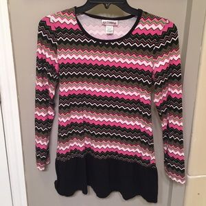 Long-Sleeved Striped Shirt