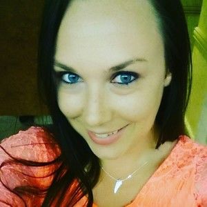 Meet your Posher, Alexandra