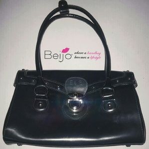 ⭐⭐PRICE DROP⭐⭐Beijo Diva Handbag in Charcoal
