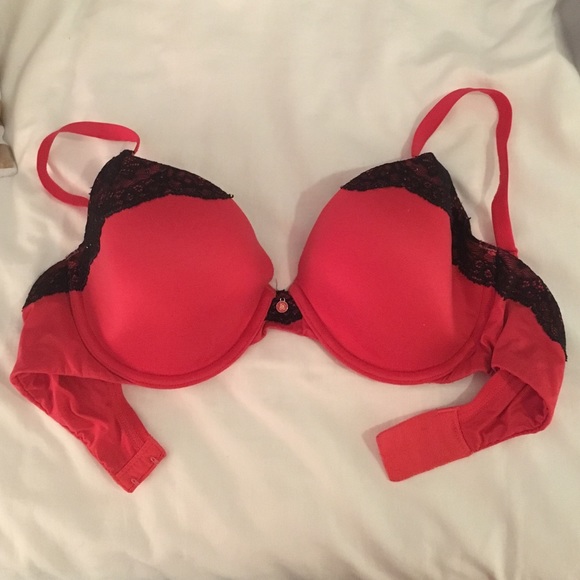 Victoria secret bra