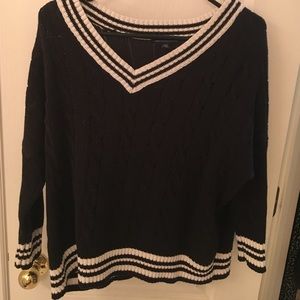American Eagle Outfitters Sweater