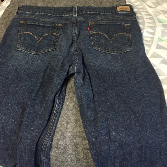 Levi's Slender Straight 526 Jeans