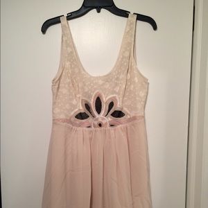 💥🎉 PRICE REDUCED‼️Gorgeous mini dress