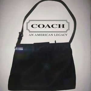 DEAL! ⭐⭐⭐Black Coach Bag⭐⭐⭐