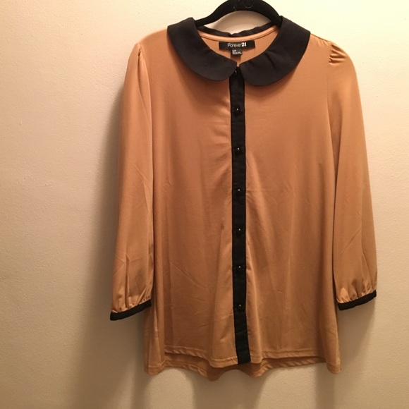 Forever 21 Tan/Black Button Front Collared Blouse
