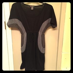 Cute Short-Sleeved Black and Gray Dress