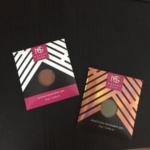 Makeup Geek Duo Chrome + Matte Eyeshadow