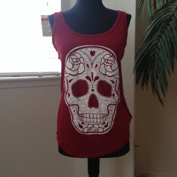 Small burgundy tank top