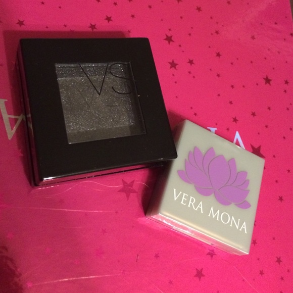 Eyeshadow bundle