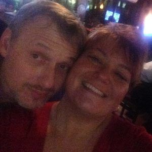 Meet your Posher, Toni