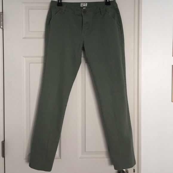 RVCA Pants - RVCA Nature X Industry Chinos sz 28 RVCA Pants - RVCA Nature X Industry Chinos sz 28
