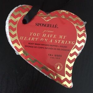 Spongee You have my heart on a string Body Wash