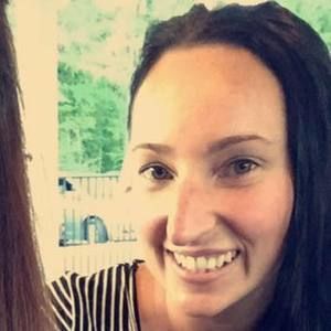 Meet your Posher, Naomi