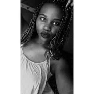 Meet your Posher, Gaella