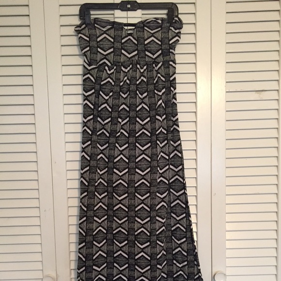 Black and white patterned maxi dress.