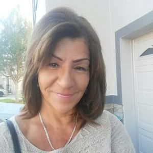 Meet your Posher, Yvette