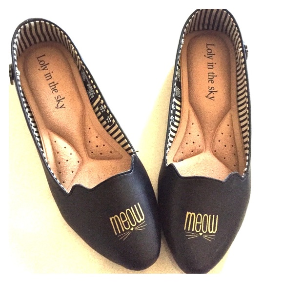 Cat Flats